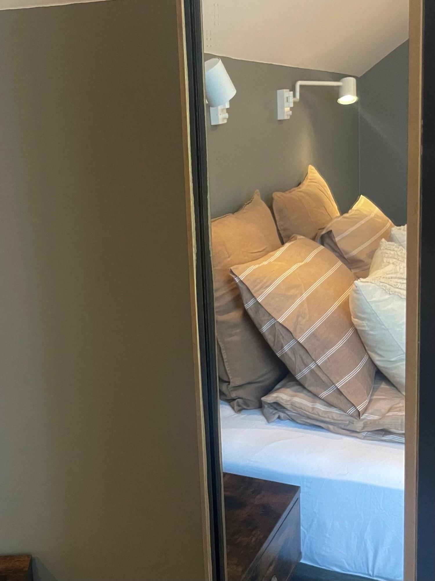 Lindarholl Guesthouse Stori-Bakki ภายนอก รูปภาพ