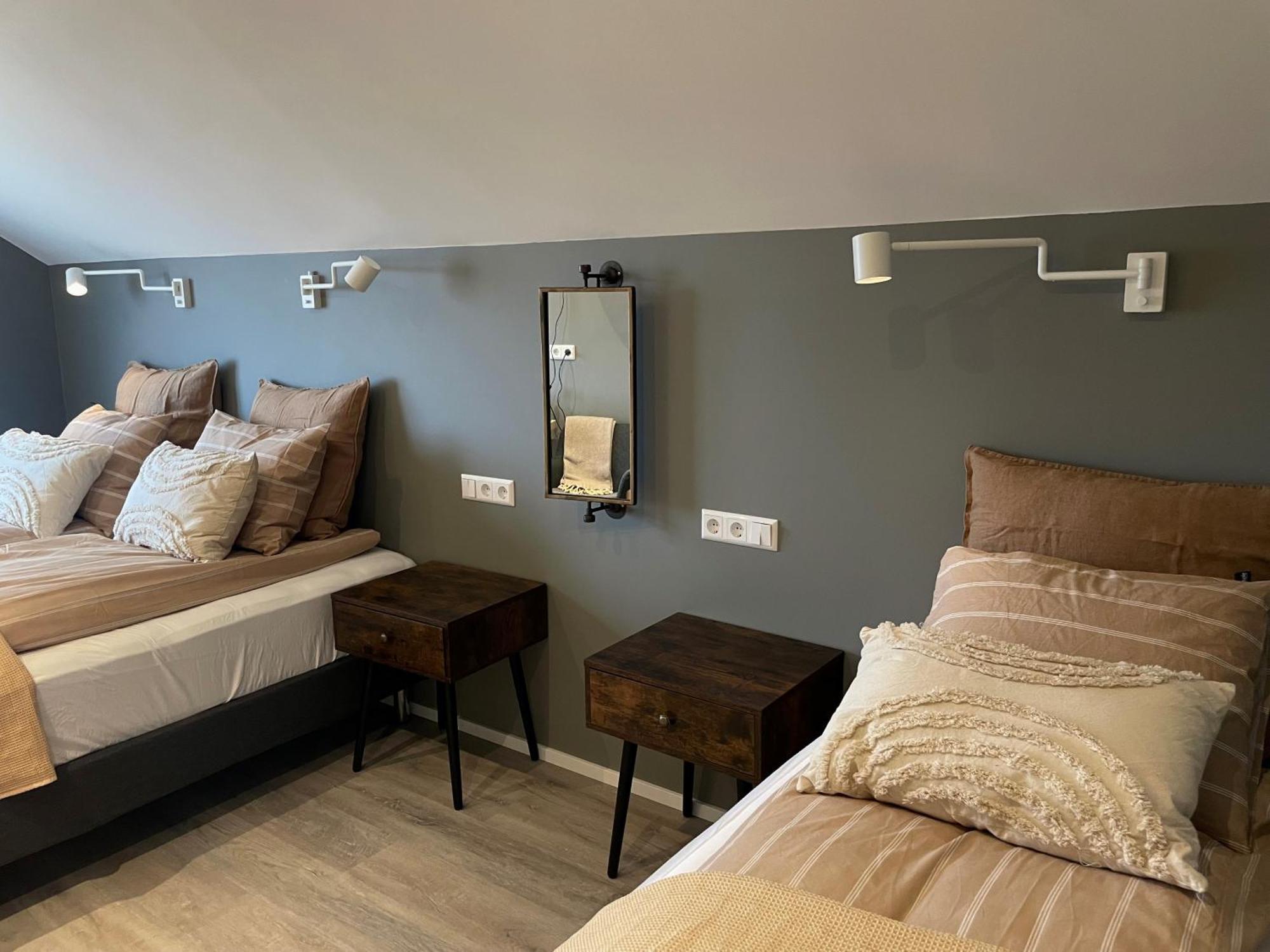 Lindarholl Guesthouse Stori-Bakki ภายนอก รูปภาพ