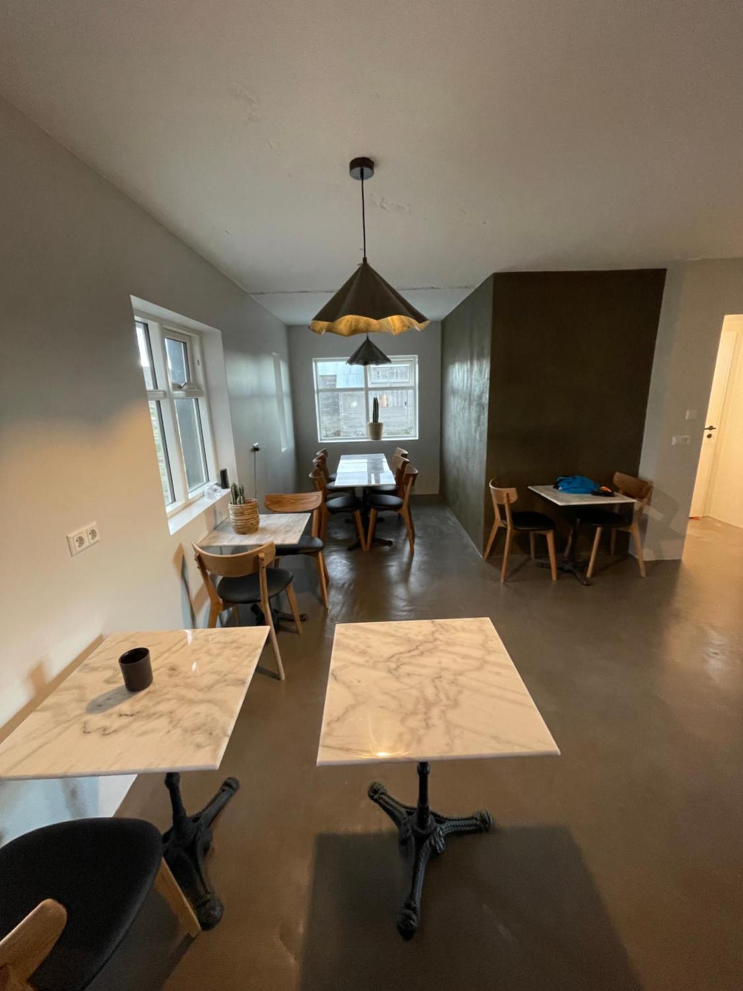 Lindarholl Guesthouse Stori-Bakki ภายนอก รูปภาพ