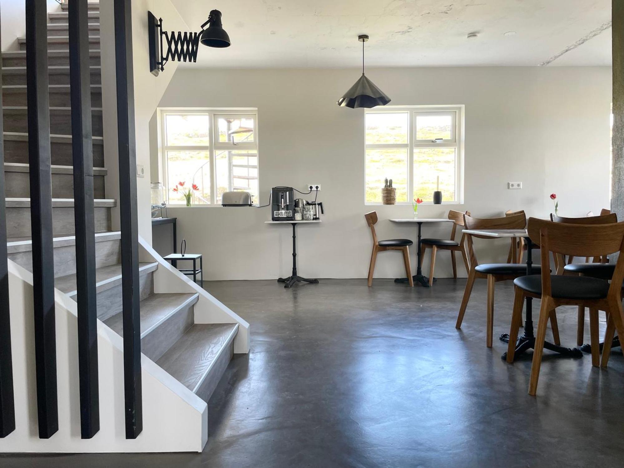 Lindarholl Guesthouse Stori-Bakki ภายนอก รูปภาพ