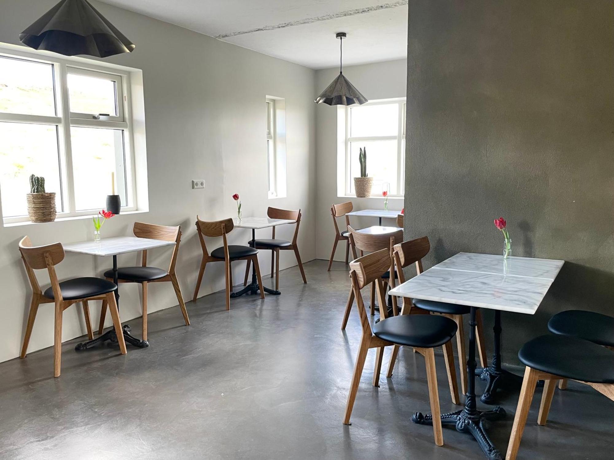 Lindarholl Guesthouse Stori-Bakki ภายนอก รูปภาพ